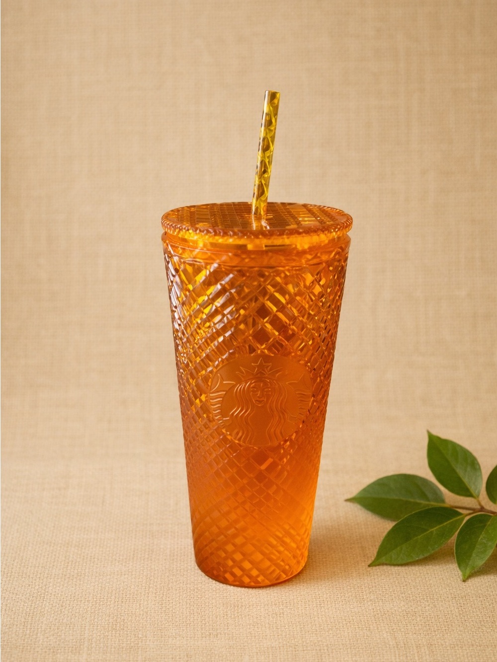 Starbucks Textured Studded Tumbler – Orange, 473 mL (2016)